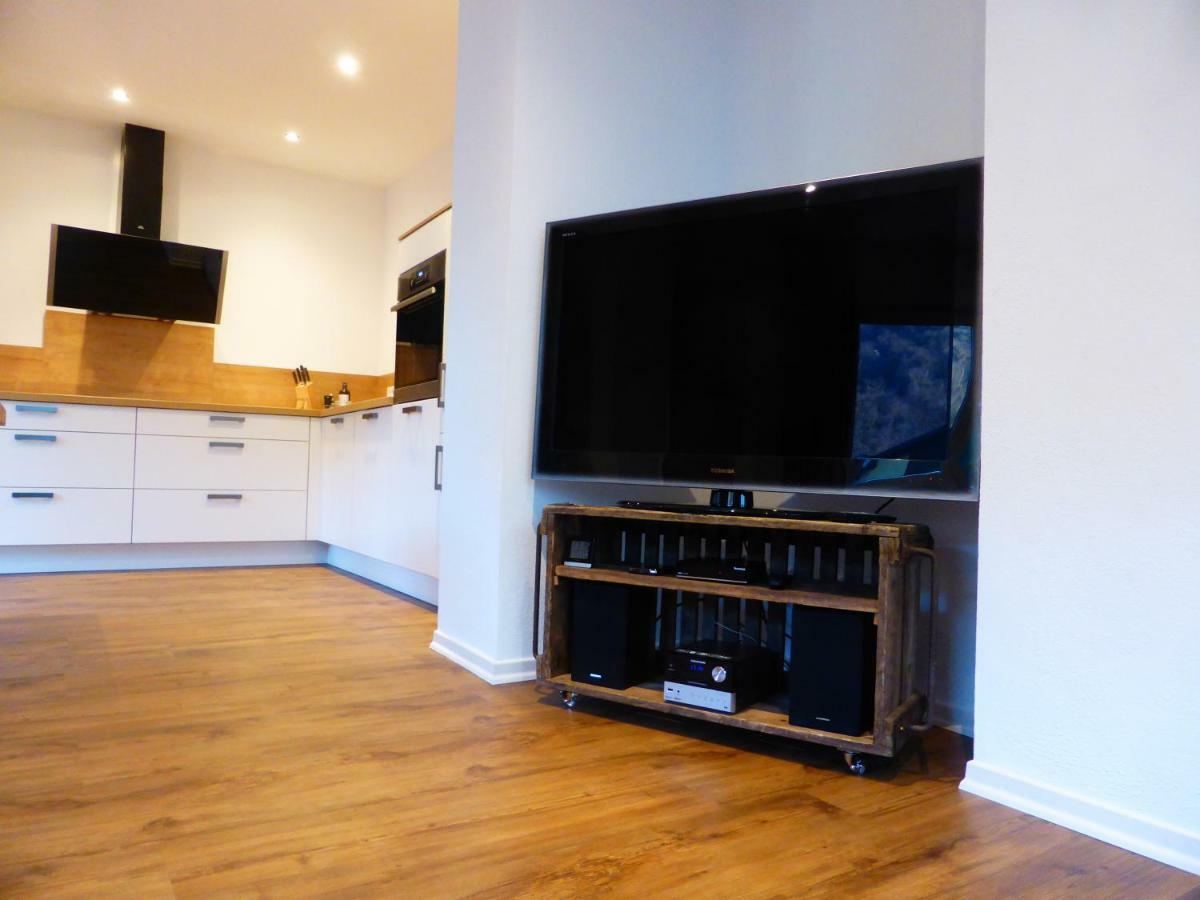St. Petershof Apartment *